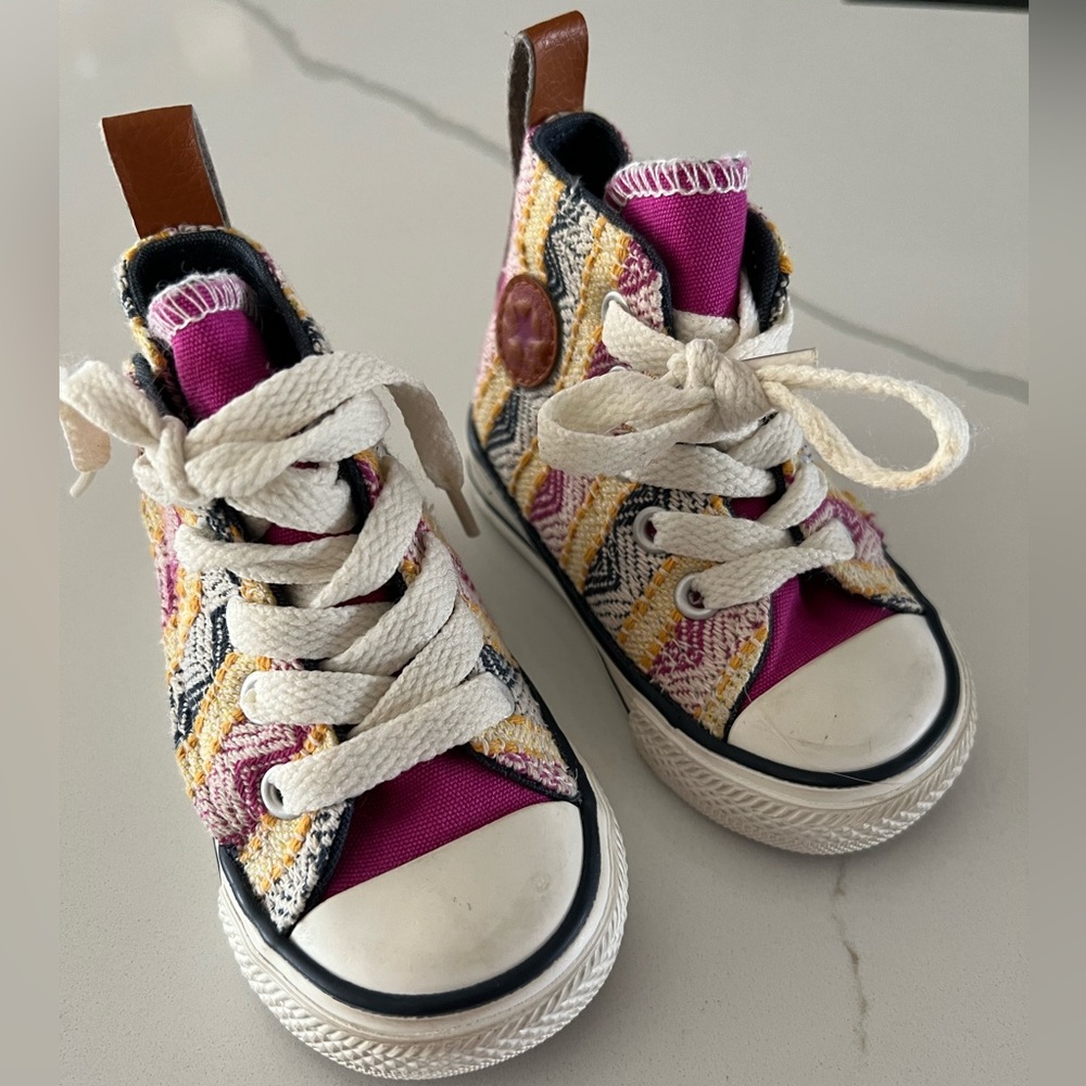 Baby Converse
